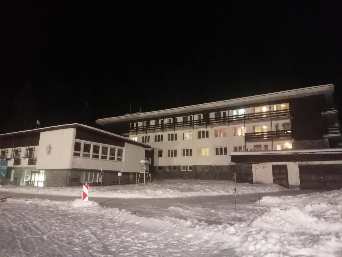 Chata - Dom Horskej Sluzby Jasna Demänovská Dolina Dış mekan fotoğraf